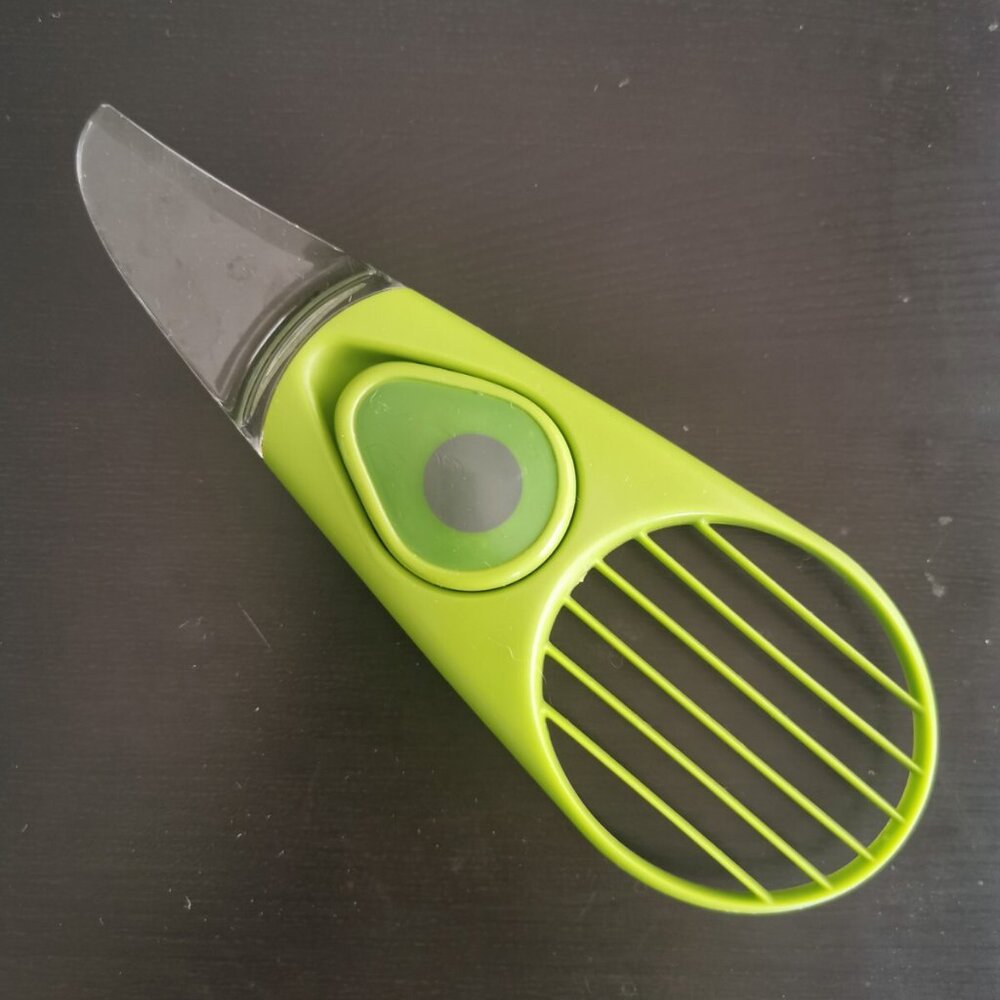 1pc 3-in-1 Avocado‎ Slicer Peeler Core & Slice Tool - Green Hass Avocado Cutter